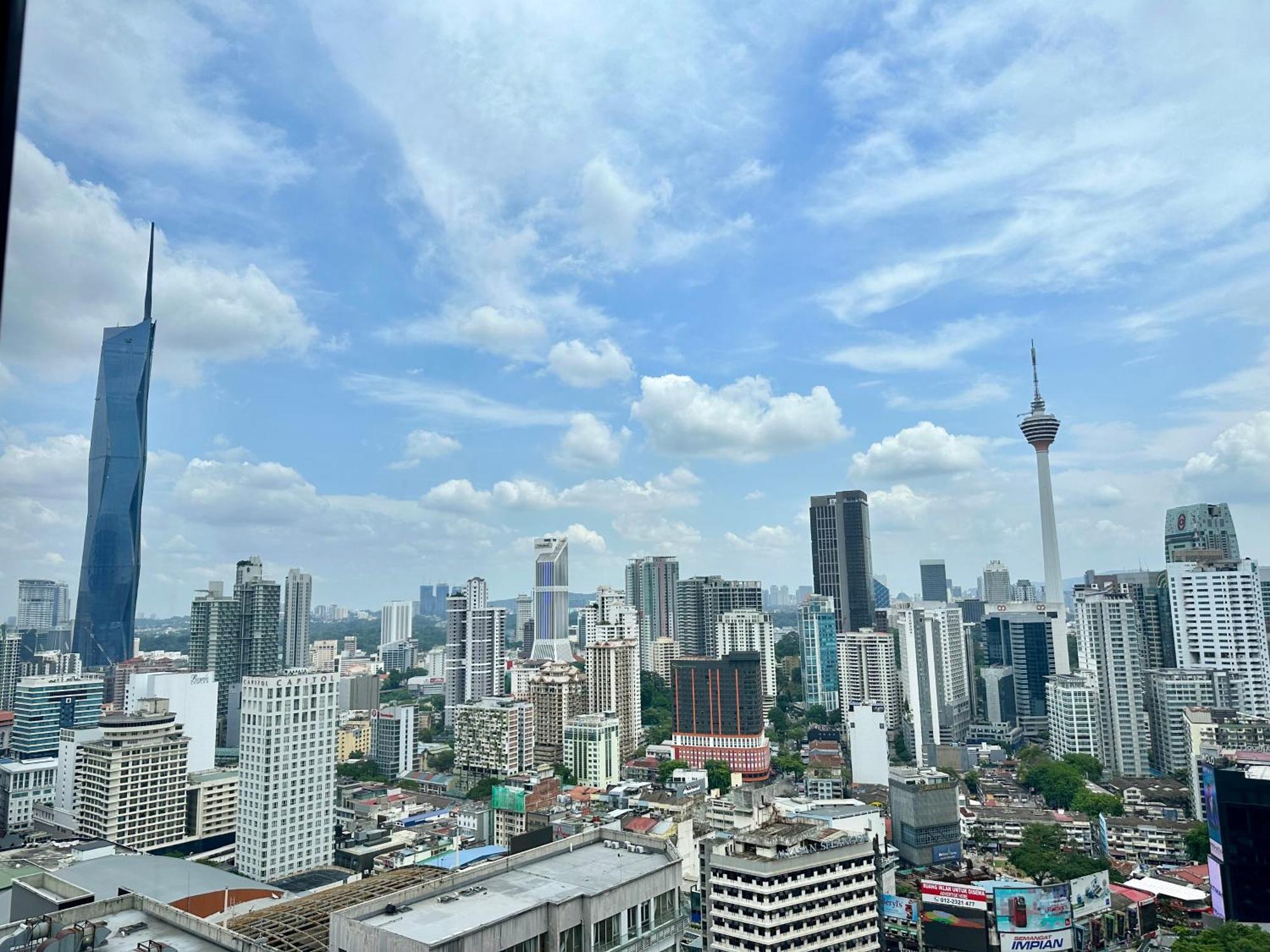 Eaton Service Apartment At Klcc Kuala Lumpur Exterior foto